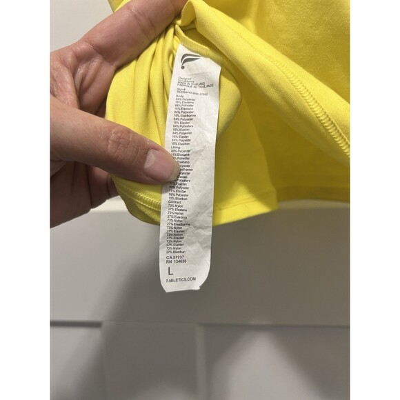 Fabletics Athletic Tank Top Women's Size Large Yellow High Neck Active Shelf Bra - Picture 4 of 4